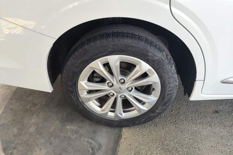 Used Wuling Jiachen 2022 1.5T Manual Comfort & Dynamic Version