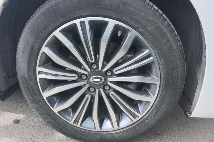 Used GAC Trumpchi M6 2019 270T DCT Prestige Edition (7-seater) China VI Right Front Wheel Hub