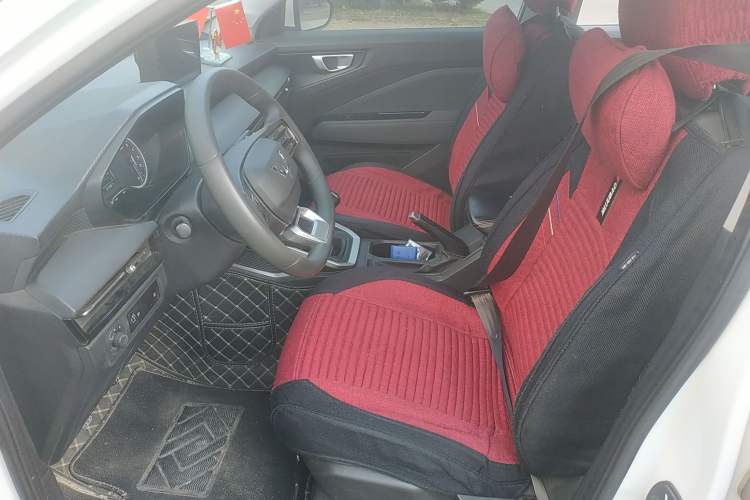 Used Wuling Alvez 2022 1.5L Manual Free-Style Model Left Front Seat