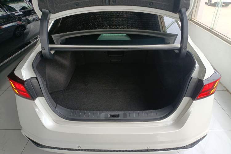 Used Nissan Teana 2021 2.0L XL Comfort Edition Trunk