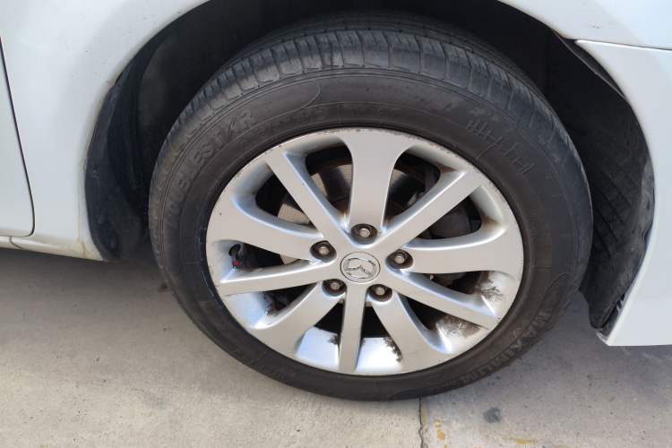 Used Mazda 6 2013 2.0L Automatic Fashion Edition Right Front Wheel Hub