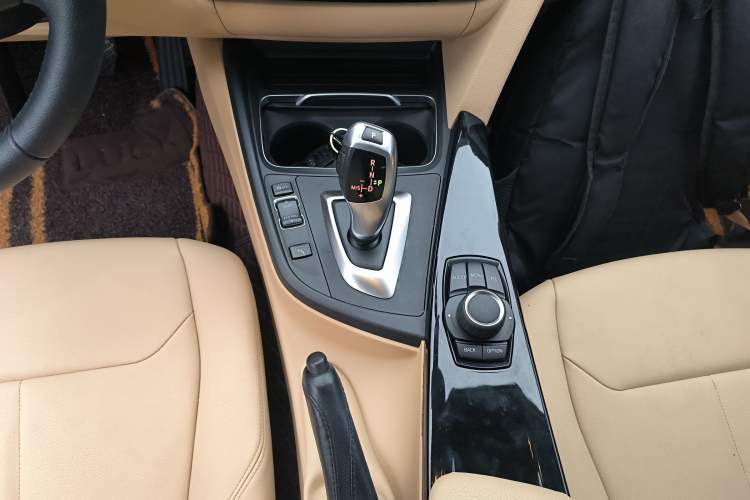 Used BMW 3 Series 2016 316Li Fashion Model