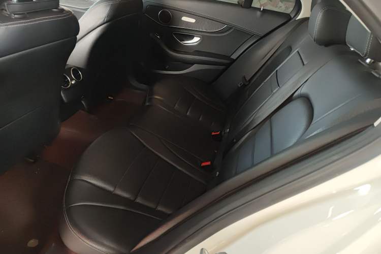 Used Mercedes-Benz C-Class 2018 C 180 L Fashion Edition Sport Version Left Rear Seat