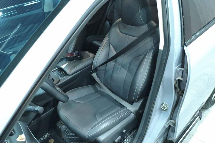 Used Venucia V DD-i 2023 110 km iE Version