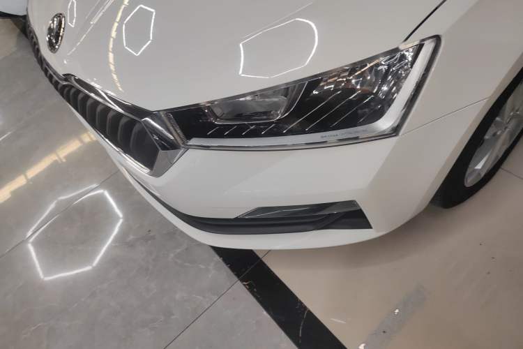 Used Skoda Rapid Spaceback 2020 1.5L Automatic Standard Edition
