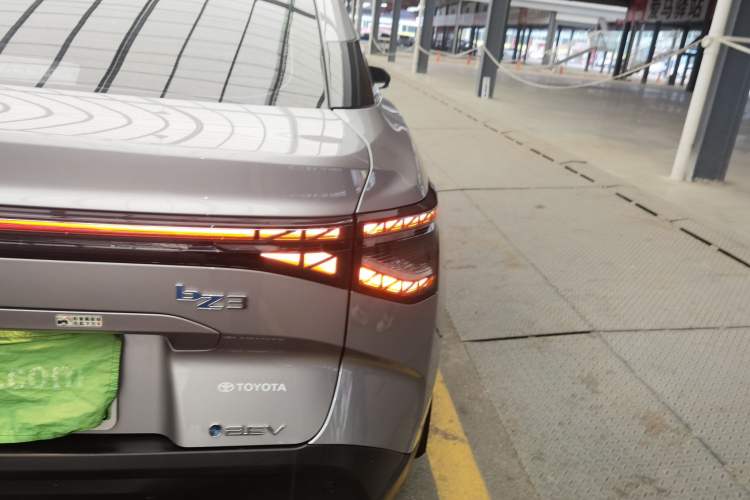 Used Toyota bZ3 2024 517 km Elite PRO
