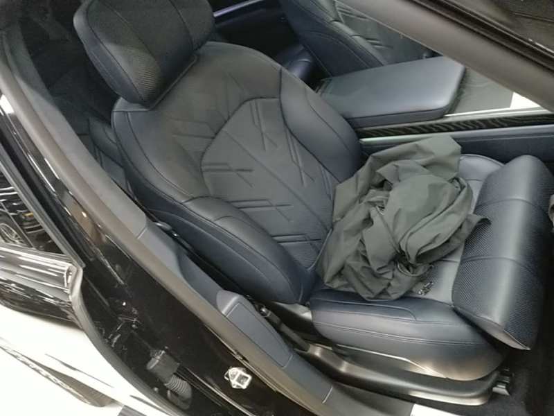 Used Zeekr 9X 2025 Ultra Edition 70kWh — 24