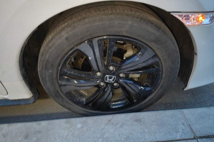 Used Honda Civic 2019 220TURBO CVT Dynamic Edition China V Emission Standard Right Front Wheel Hub