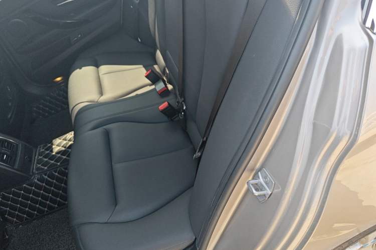 Used BMW 3 Series 2017 320Li Fashion Model
