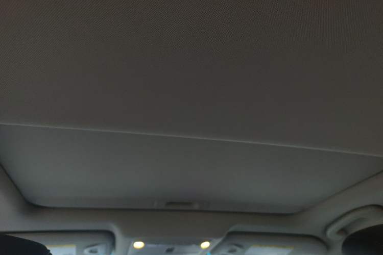 Used Infiniti QX50 2015 2.5L Enjoyment Edition Headliner