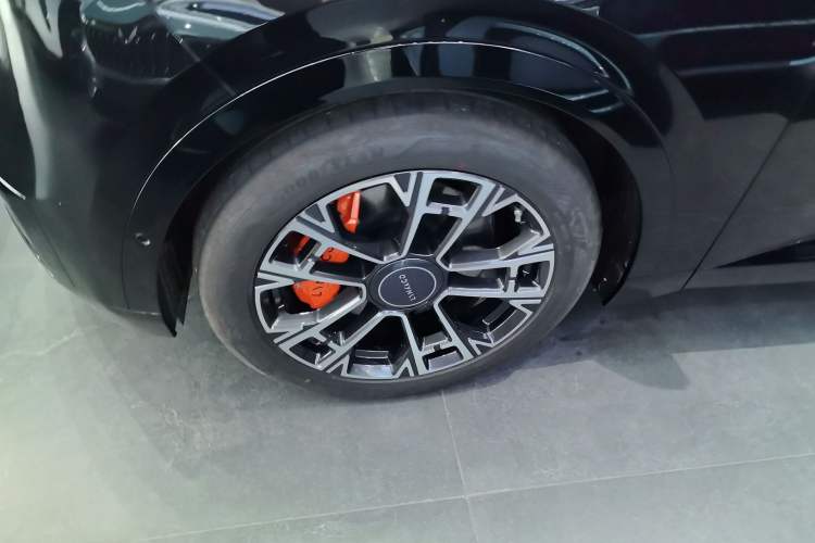 Used Lynk & Co 900 2025 2.0T Ultra
