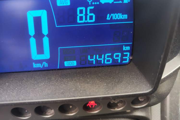 Used Chevrolet Aveo Sonic 2011 Hatchback 1.6L MT SX Odometer Close Up