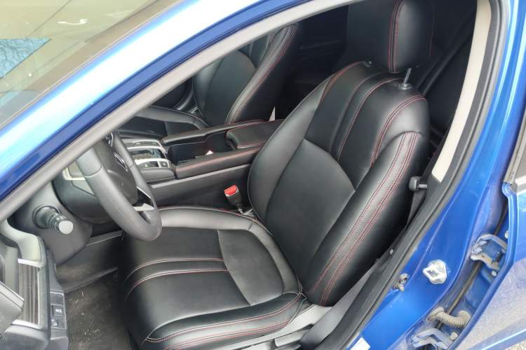 Used Honda Civic 2019 220TURBO CVT Dynamic Edition China VI Left Front Seat