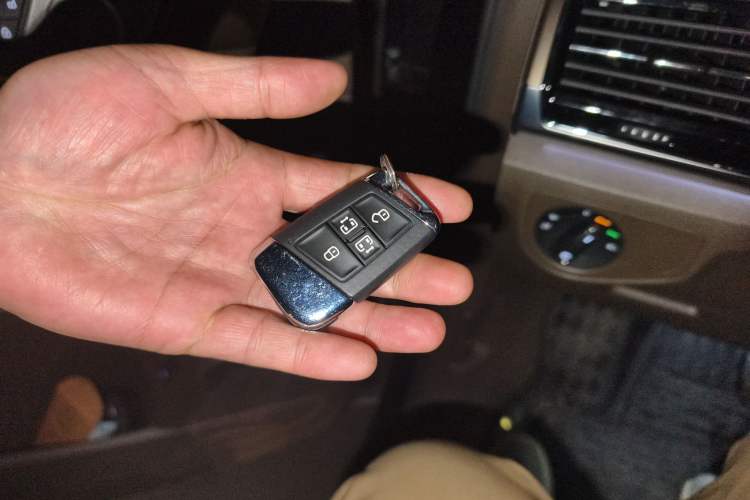 Used Volkswagen Viloran 2020 330TSI Luxury Edition
