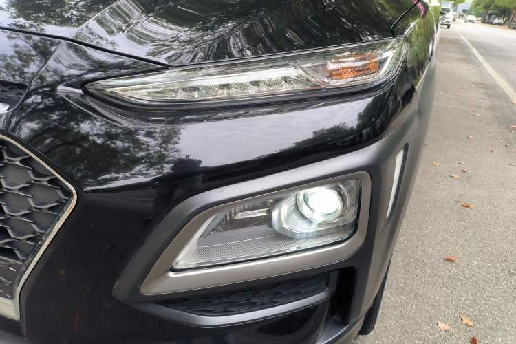 Used Hyundai ENCINO 2018 1.6T Dual-Clutch ZhiPao Edition China V Standard Left Front Headlight