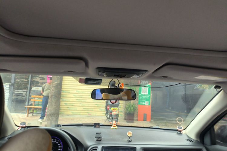 Used Honda Vezel 2016 1.8L CVT Front-Wheel Drive Pioneer Edition Headliner