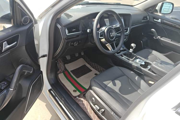 Used Zotye T600 2016 Sport Edition 1.5T Manual Prestige Model Driver Seat