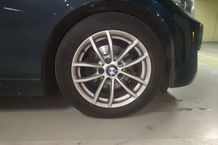 Used BMW 2 Series 2015 218i