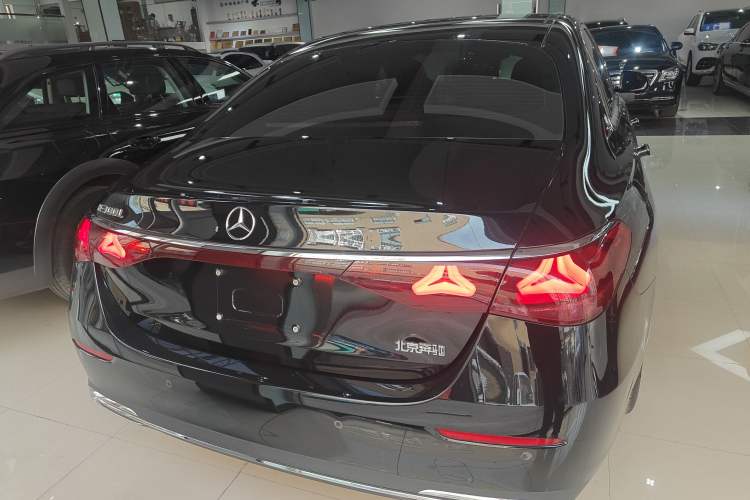 Used Mercedes-Benz E-Class 2025 Facelift E 300 L Luxury Edition