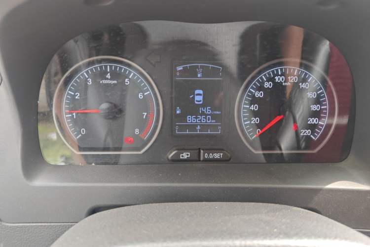 Used FORTHING Joyear X3 2015 1.5L Comfort Model Odometer Close Up