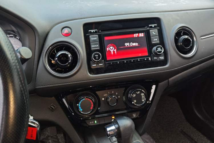 Used Honda XR-V 2015 1.8L EXi CVT Comfort Version Audio And AC Panel