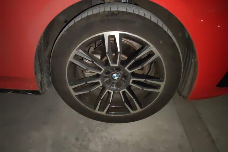 Used BMW 5 Series 2024 525Li M Sport Package