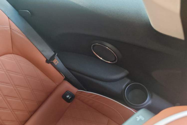 Used MINI MINI 2020 1.5T COOPER Artist