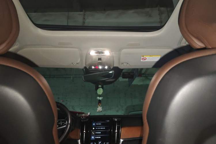 Used Volvo S90 2020 T5 Zhiyi Luxury Edition