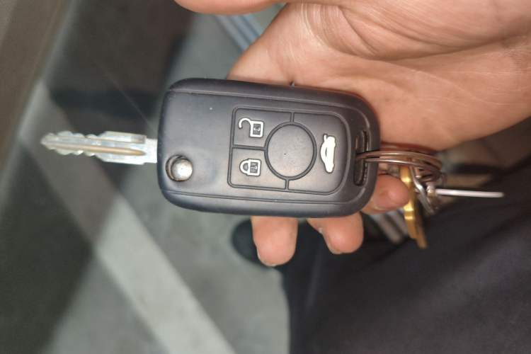 Used Buick Excelle 2015 1.5L Automatic Classic Model Vehicle Key
