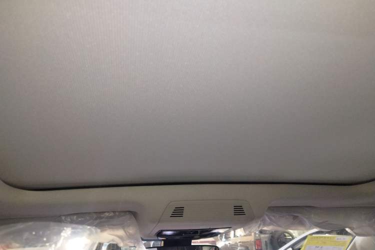 Used Volkswagen Sagitar 2026 Model L 300TSI DSG Elite Version
