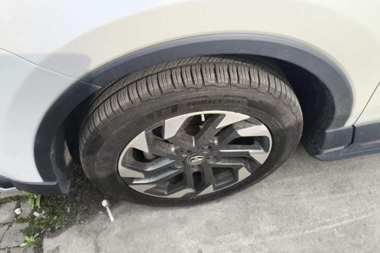 Used Toyota RAV4 2018 2.5L Automatic 4x4 Elite i Edition Left Front Wheel Hub