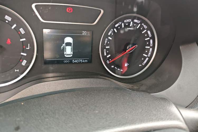 Used Land Xiaoyao 2018 1.5GTDI CVT Panoramic Silver Edition Odometer Close Up