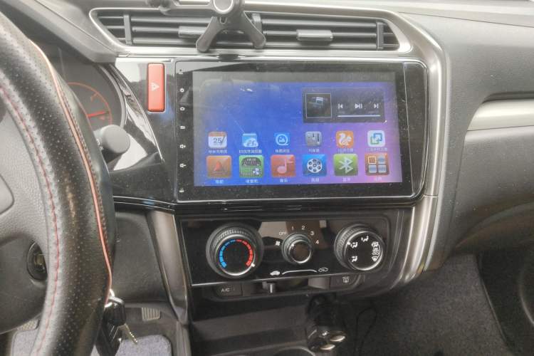 Used Honda Gienia 2017 1.5L Manual Classic Edition Audio And AC Panel