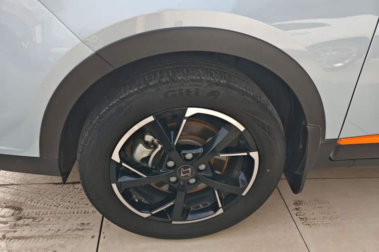 Used SOL X6 2022 1.5T DCT Trendy FUN Edition