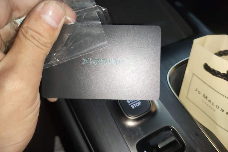 Used Xiaomi Auto SU7 2024 Four-Wheel Drive Ultra-Long Range Advanced Intelligent Driving Max Edition
