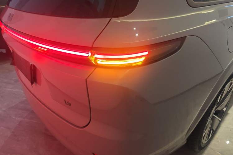 Used Li Auto L9 2025 Ultra Smart Refreshed Edition Right Rear Taillight