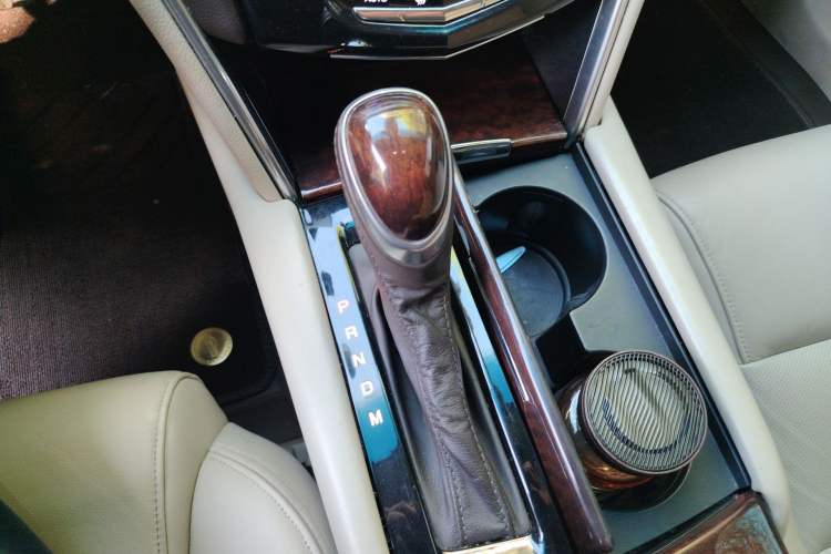 Used Cadillac XTS 2015 28T Elite Model Gear Lever