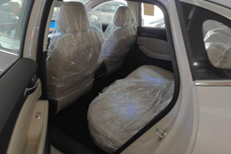 Used Baojun Yunhai 2026 Model 500km Pure Electric Standard Edition