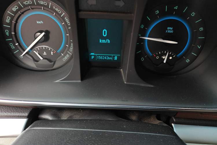 Used Buick GL8 2014 2.4L LT Luxury Business Executive Edition