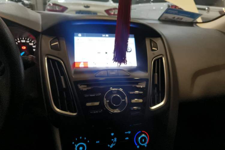 Used Ford Focus 2018 Hatchback Classic 1.6L Automatic Comfort Plus SmartDrive Edition