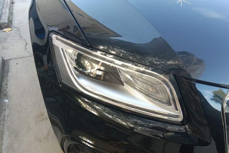Used Audi Q5 2017 Plus 40 TFSI Ambition Model