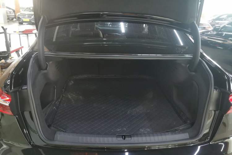 Used Audi A6L 2025 Restyled 45 TFSI quattro Prestige Dynamic Edition