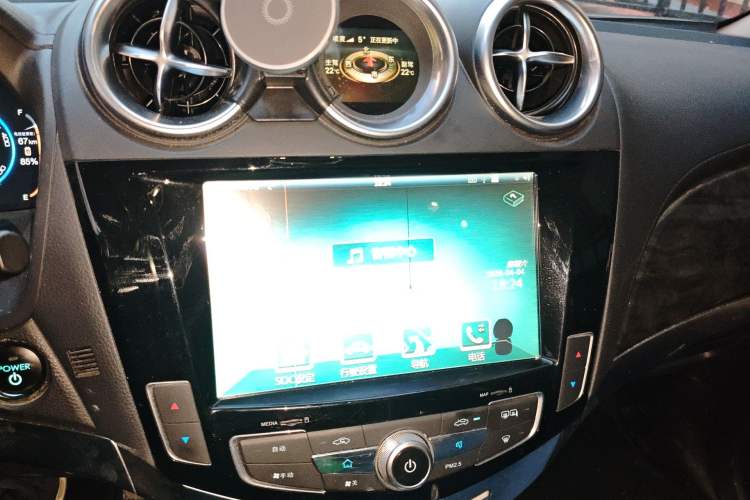 Used BYD Tang New Energy 2015 2.0T Four-Wheel-Drive Flagship Model
