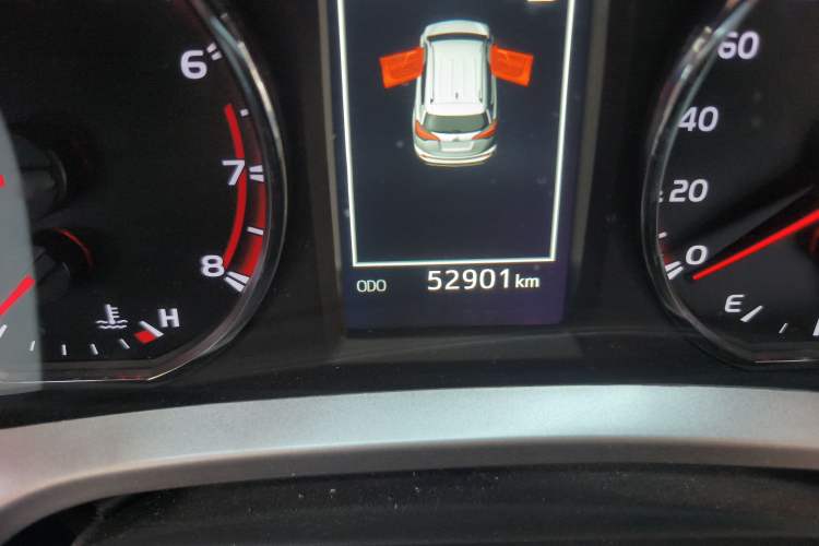 Used Toyota RAV4 2019 2.0L CVT Two-Wheel Drive Fashion X Limited Edition China V Standard
