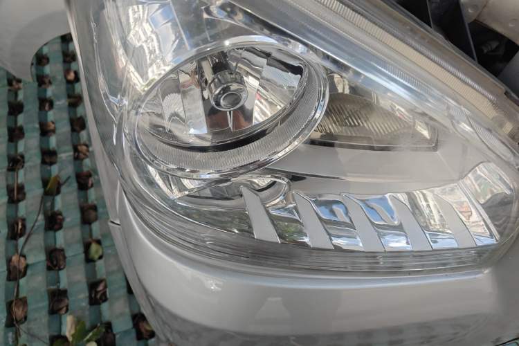 Used BAIC Weiwang 306 2016 1.2L Basic Version 7 Seats A12 China V Emission Standard
