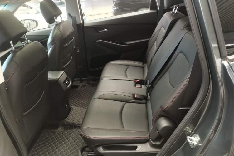 Used Chevrolet Orlando 2019 Redline 530T Automatic Enjoyment Version (5+2 Seating) China VI
