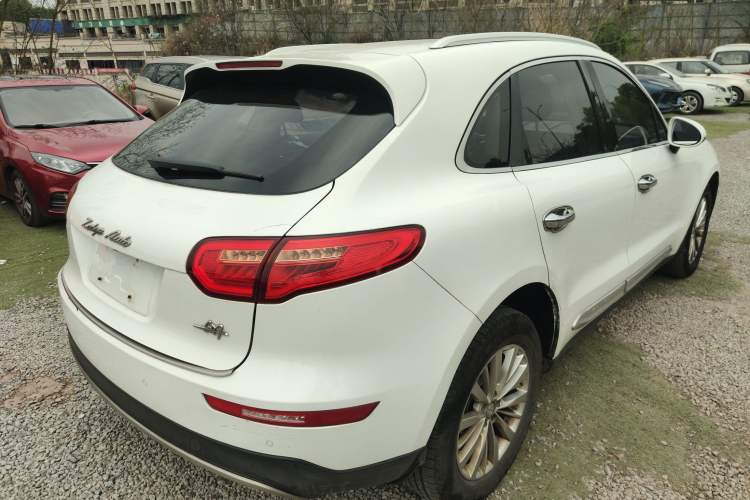 Used Zotye SR9 2017 2.0T Automatic Ultimate Road Edition
