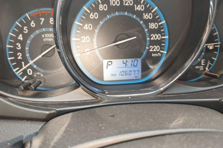 Used Toyota Vios 2016 1.5L Automatic ZhiZhen Xingyao Edition Odometer Close Up