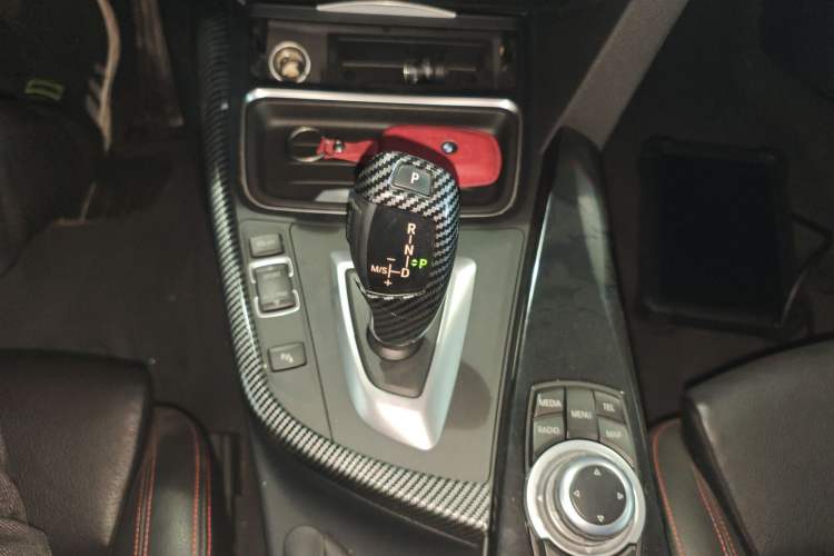 Used BMW 4 Series 2014 420i Convertible Sports Design Package
