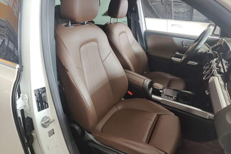 Used Mercedes-Benz GLB 2020 GLB 180 Fashion Model
